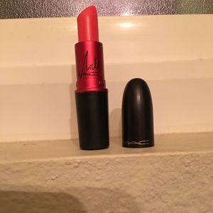 MAC Lipstick VIVA GLAM 'NICKI' Limited Edition